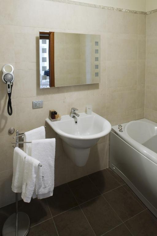 Il Castello Di Lovere Hotell Rum bild